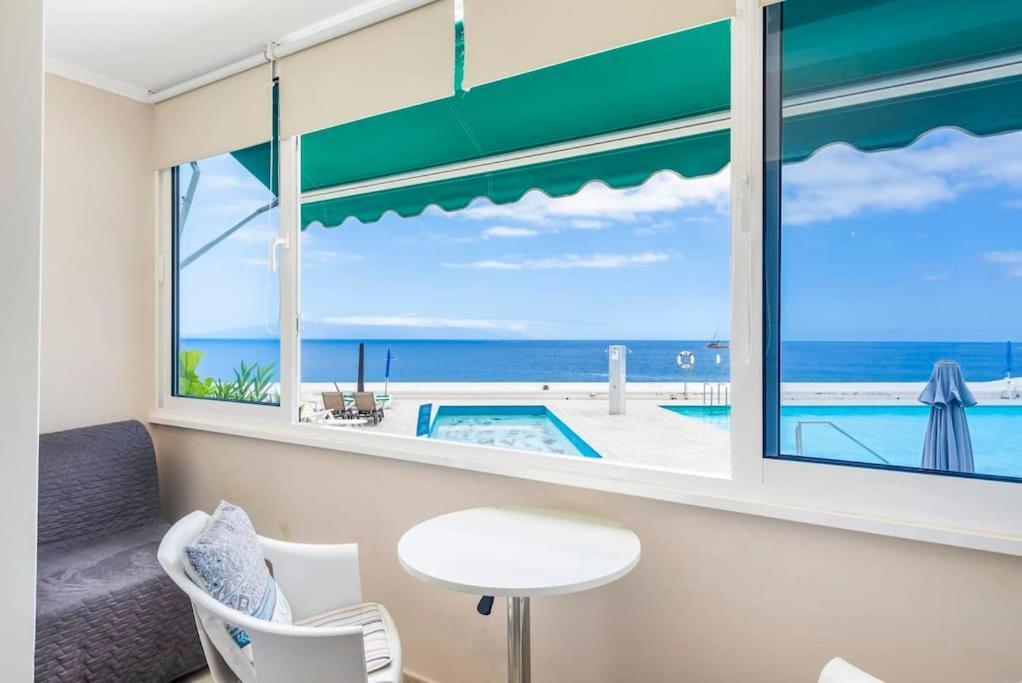 First Line Ocean View Studio ปัวร์โตเดซานตีอาโก ภายนอก รูปภาพ